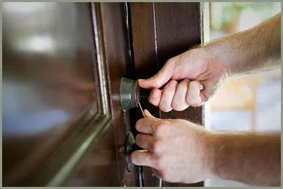 Locksmith Solution Services Denver, CO 303-729-1959 - 68-44-14