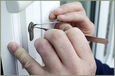 Locksmith Solution Services Denver, CO 303-729-1959 - 68-44-15
