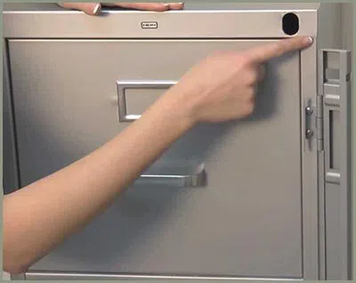 Locksmith Solution Services Denver, CO 303-729-1959 Locksmith Solution Services Denver, CO 303-729-1959 - 68-44-9