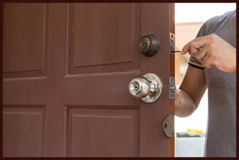 Locksmith Solution Services Denver, CO 303-729-1959 Locksmith Solution Services Denver, CO 303-729-1959